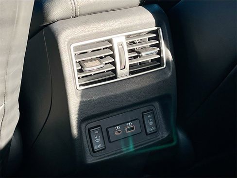 Used 2023 Nissan Maxima Platinum w/ Sport Mat Group image 26