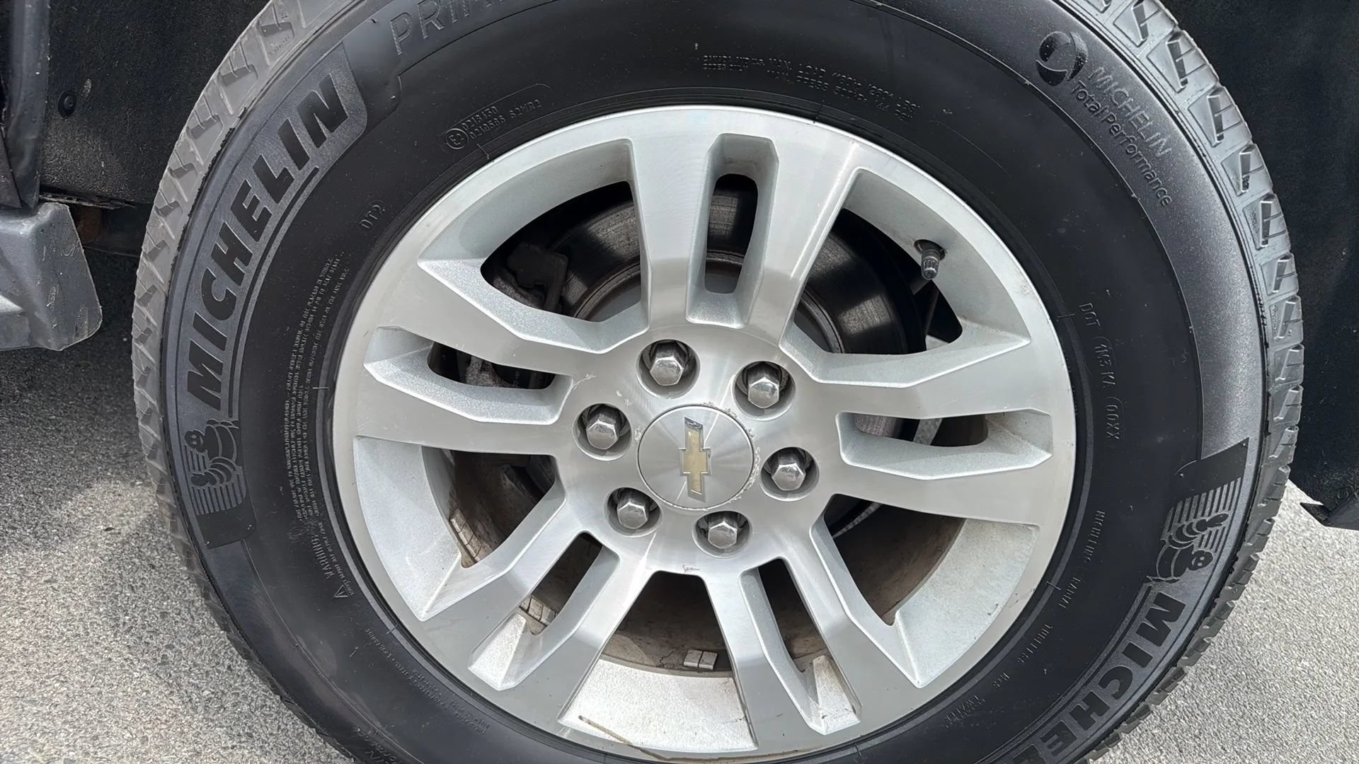 Used 2019 Chevrolet Tahoe LT AWD/4WD image 6
