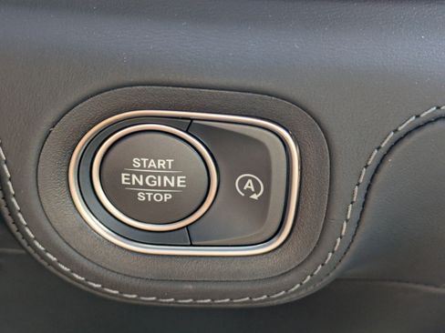 New 2026 Mercedes-Benz Maybach GLS 600 4MATIC image 30