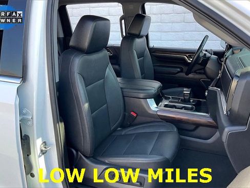 Used 2023 GMC Sierra 1500 SLT w/ SLT Convenience Package image 6