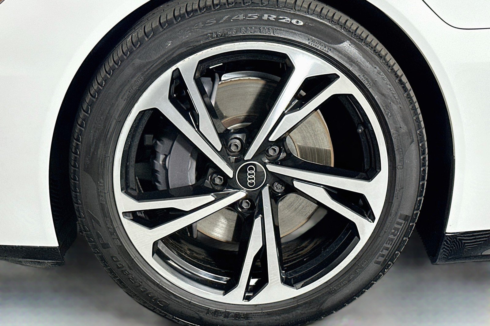 Used 2024 Audi e-tron GT Premium Plus w/ Performance Package AWD/4WD image 11