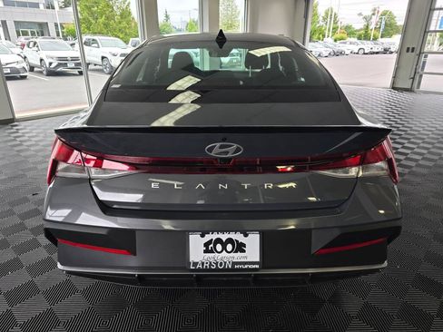 New 2026 Hyundai Elantra Sport w/ Cargo Package FWD image 4