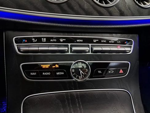 Used 2018 Mercedes-Benz E 400 Coupe w/ Premium 1 Package image 31
