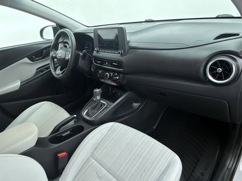 Used 2022 Hyundai Kona SEL w/ Cargo Package image 15