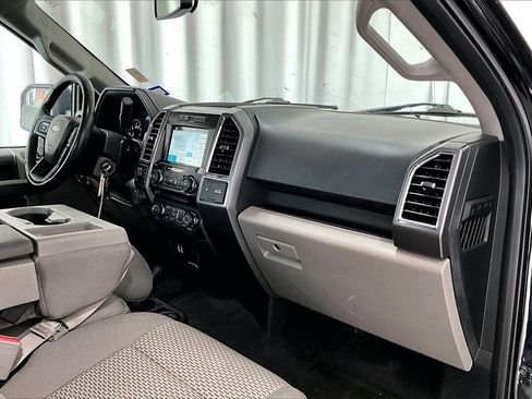 Used 2016 Ford F150 XLT w/ Equipment Group 302A Luxury image 28