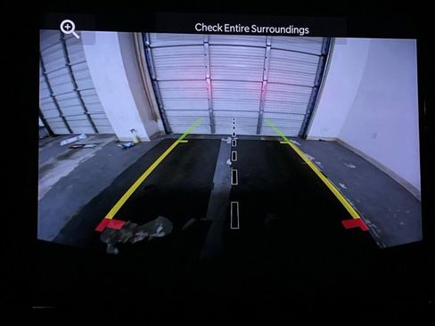 Used 2024 Jeep Grand Cherokee Laredo X w/ Trailer Tow Package image 5