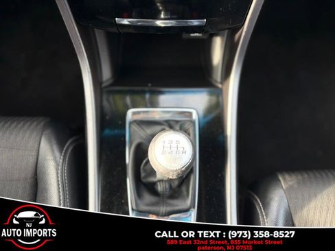 Used 2017 Honda Accord Sport image 23