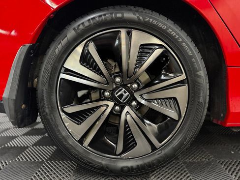 Used 2017 Honda Civic EX image 8