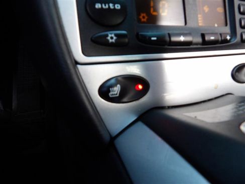 Used 2004 Porsche 911 Carrera 4S image 15