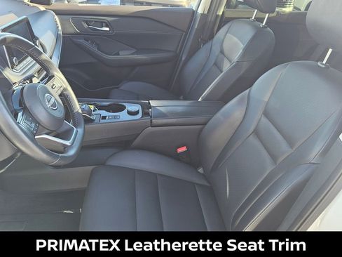 Used 2023 Nissan Rogue SV w/ SV Premium B Package image 21