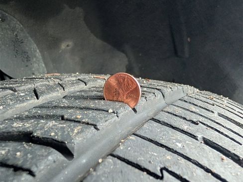 Used 2024 Ford F150 XLT w/ Mobile Office Package image 38