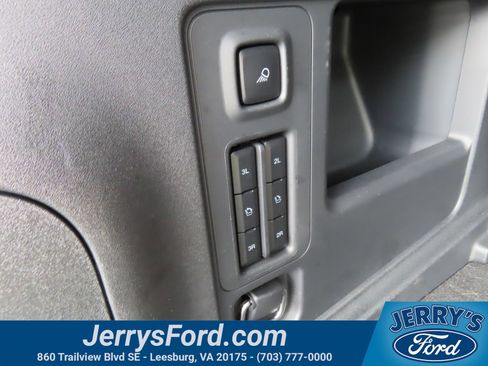Used 2025 Ford Expedition Tremor AWD/4WD image 40