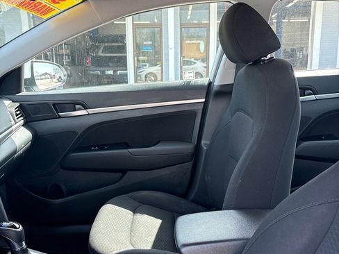 Used 2020 Hyundai Elantra SEL w/ Cargo Package (C1) image 9
