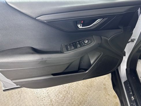 Used 2024 Subaru Outback Premium image 19