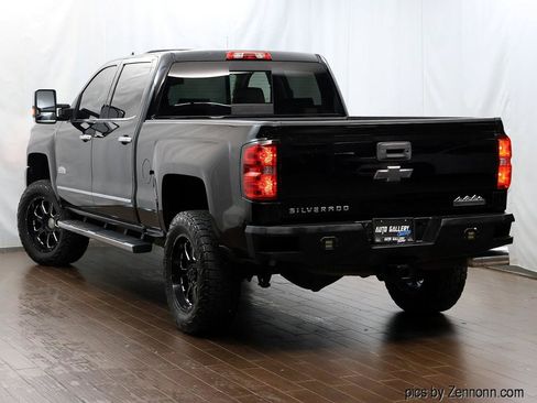 Used 2015 Chevrolet Silverado 2500 High Country w/ Duramax Plus Package AWD/4WD image 9