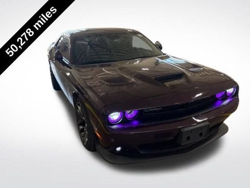 Used 2022 Dodge Challenger R/T Scat Pack w/ Plus Package RWD image 2