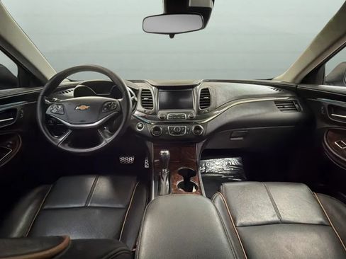 Used 2014 Chevrolet Impala LTZ FWD image 9