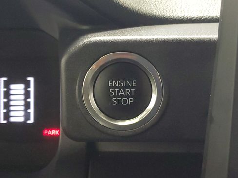 Used 2025 Toyota 4Runner SR5 RWD image 26