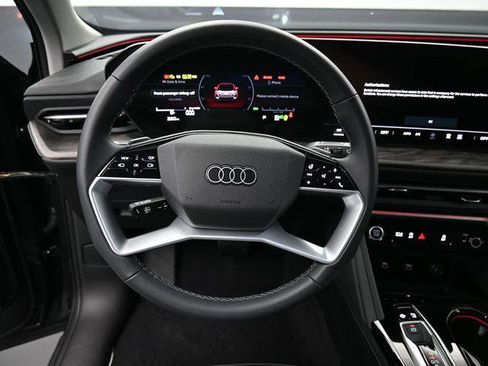 Certified 2025 Audi Q5 Premium Plus w/ Premium Plus image 15