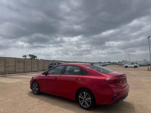Used 2023 Kia Forte LXS FWD image 12