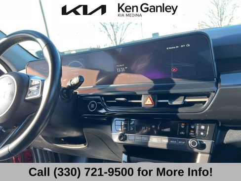 Certified 2024 Kia Seltos S image 39