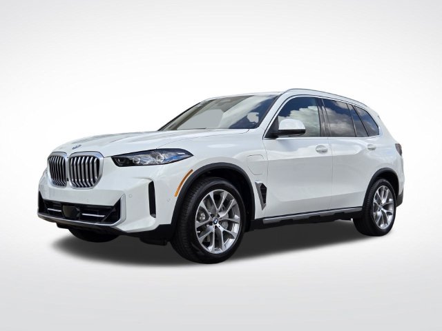 Certified 2026 BMW X5 xDrive50e AWD/4WD image 1