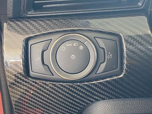 Used 2021 Ford Mustang Shelby GT500 w/ Technology Package image 18