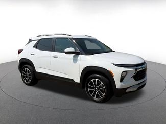 Used 2025 Chevrolet TrailBlazer LT FWD video 2