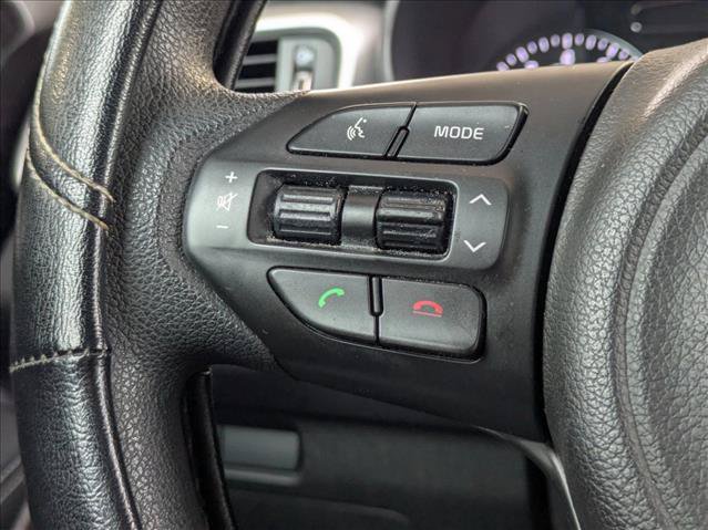 Used 2016 Kia Sorento FWD image 6