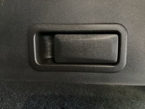 Used 2017 Cadillac XT5 FWD image 28