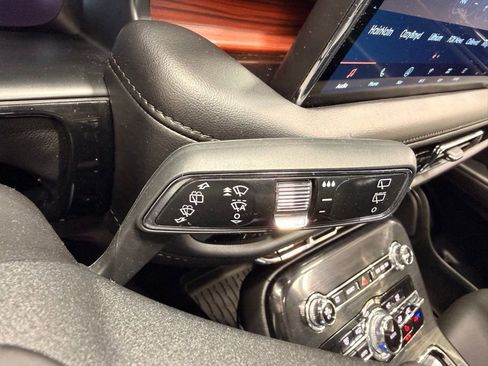 Used 2023 Lincoln Nautilus Reserve image 30