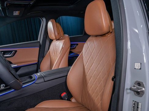 Used 2025 Mercedes-Benz E 450 4MATIC Sedan image 20