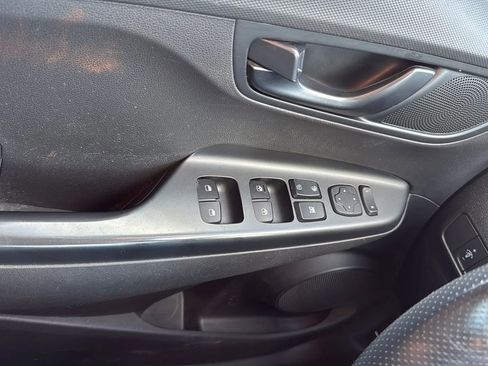 Used 2022 Hyundai Kona N Line image 22