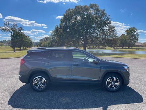 Used 2019 GMC Terrain SLT image 7