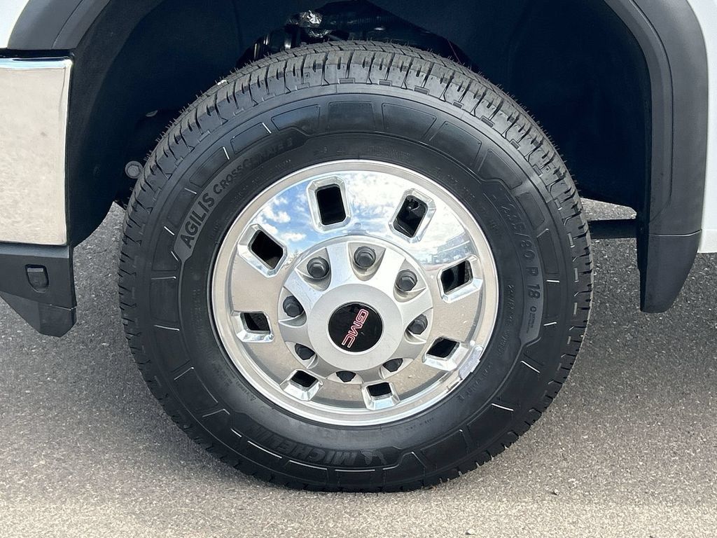 Used 2023 GMC Sierra 3500 Pro w/ Gooseneck/5TH Wheel Package AWD/4WD image 32