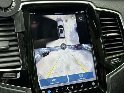 Used 2024 Volvo XC90 B5 Plus image 15
