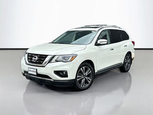 Used 2020 Nissan Pathfinder Platinum w/ Cargo Package AWD/4WD image 1