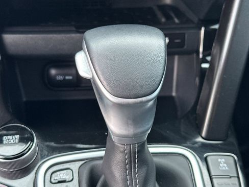 Certified 2024 Kia Seltos EX image 25