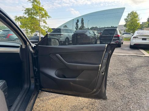 Used 2021 Tesla Model Y Performance AWD/4WD image 15