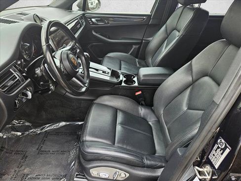 Used 2023 Porsche Macan S AWD/4WD image 15