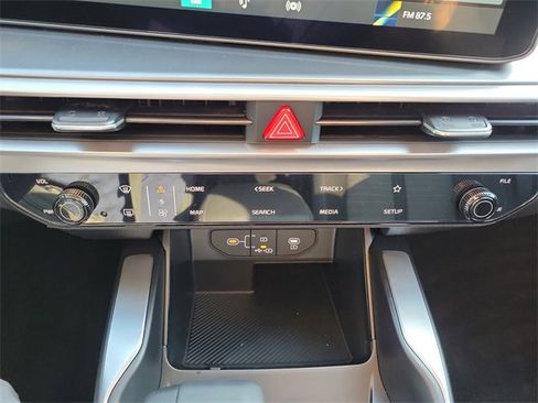 New 2026 Kia Sorento LX image 33