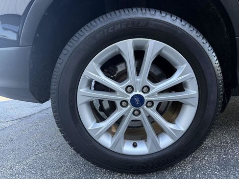Used 2018 Ford Escape SEL FWD image 11