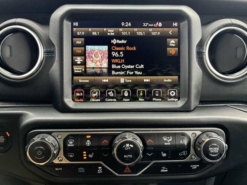 Used 2023 Jeep Wrangler Unlimited Rubicon 4xe w/ Cold Weather Group image 13