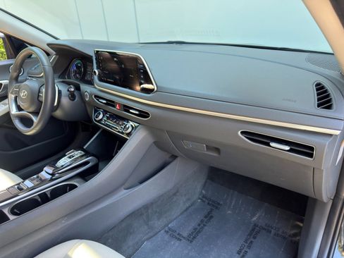 Used 2023 Hyundai Sonata SEL w/ Cargo Package FWD image 13
