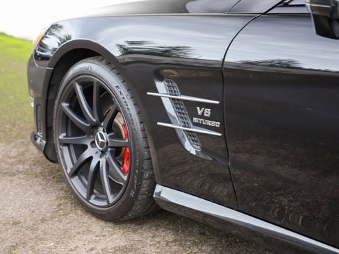 Used 2014 Mercedes-Benz SL 63 AMG image 53