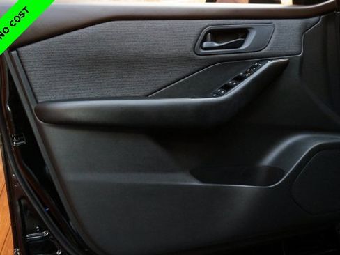 Certified 2023 Nissan Rogue S image 30