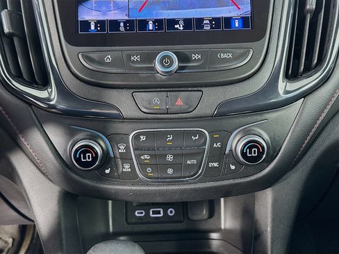 Used 2023 Chevrolet Equinox RS AWD/4WD image 16