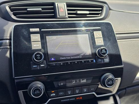 Used 2018 Honda CR-V LX image 22