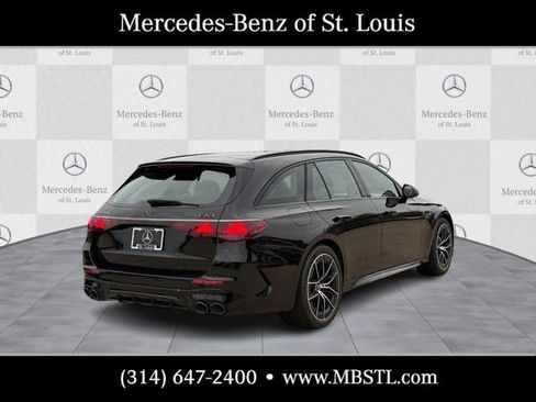 Used 2026 Mercedes-Benz E 53 AMG 4MATIC Sedan image 3