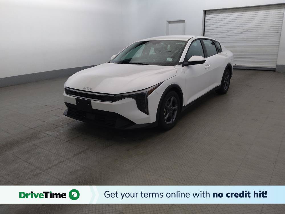 Used 2025 Kia K4 FWD image 1